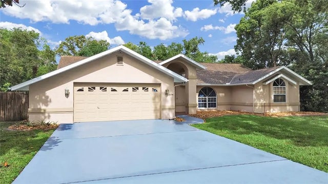 13094 Huntington Woods Avenue, SPRING HILL