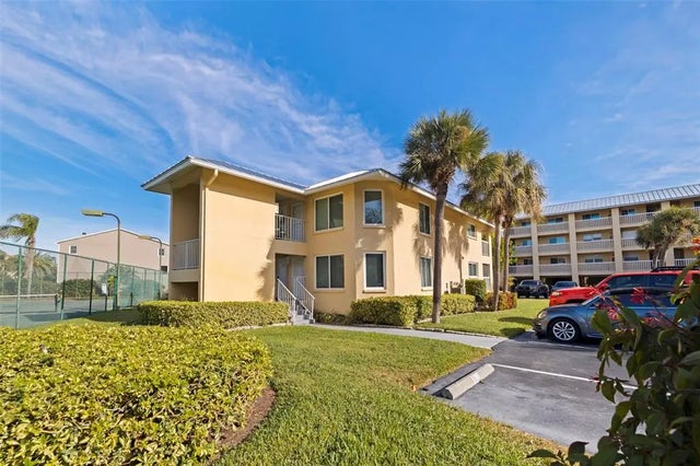 1125 Pinellas Bayway S 201a, ST PETERSBURG