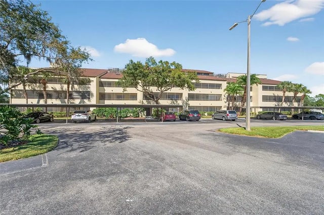 13610 S Village Drive 4209, TAMPA