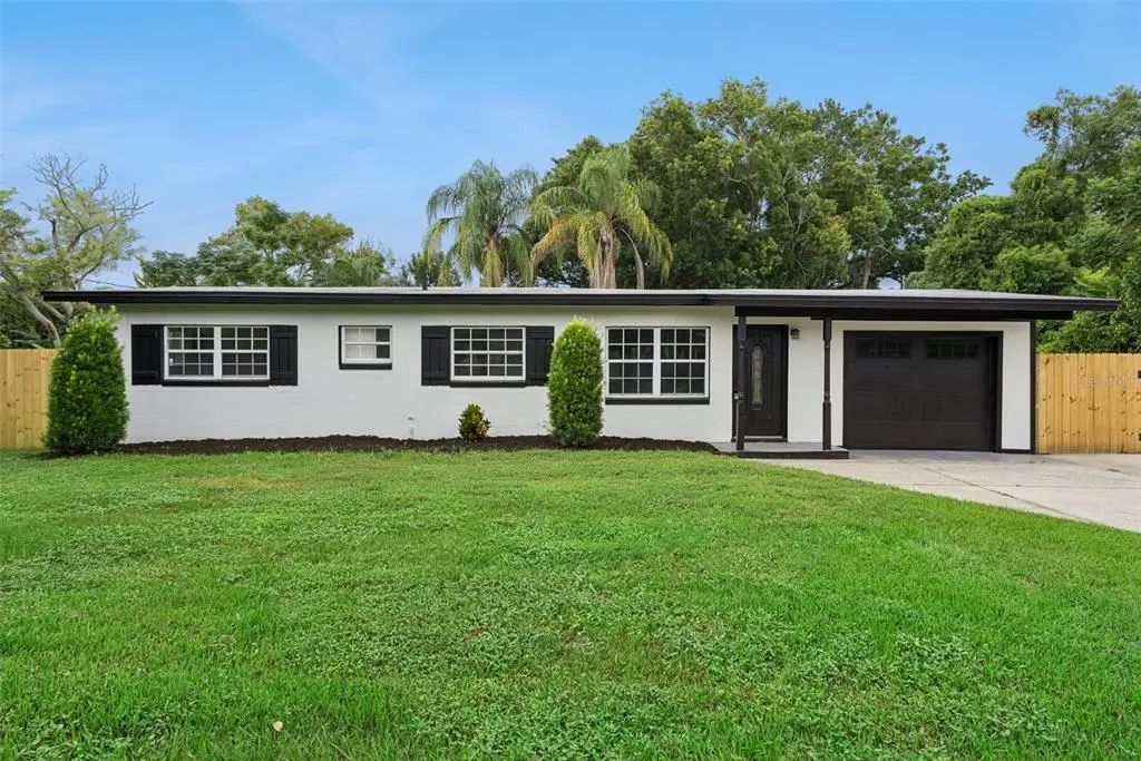 390 Frances Avenue, CASSELBERRY