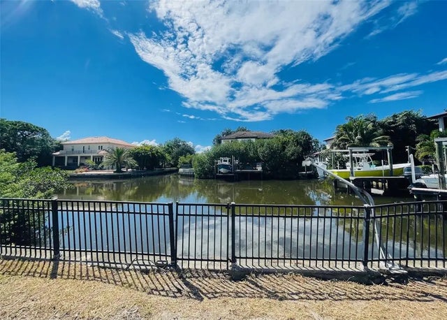 2107 S West Shore Boulevard, TAMPA