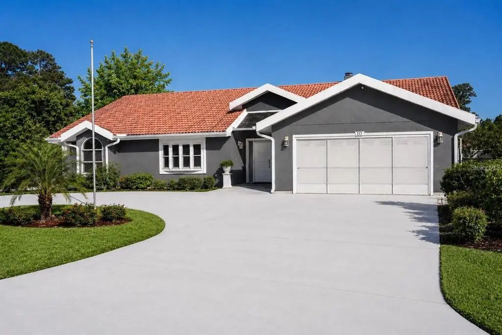 10 Falls Place, PALM COAST