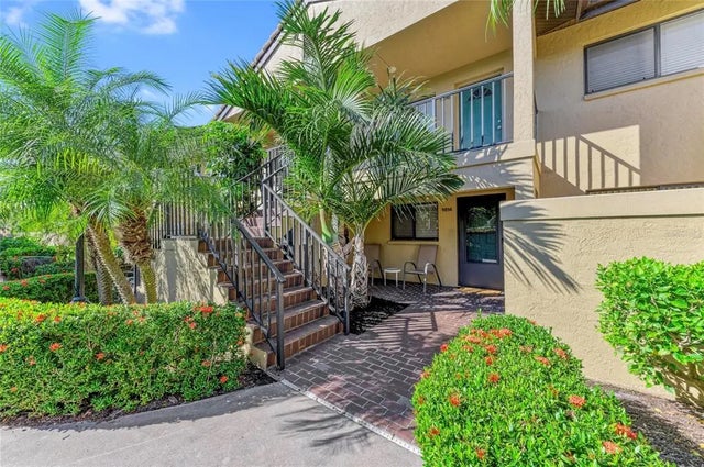 5614 Ashton Lake Drive 5614, SARASOTA