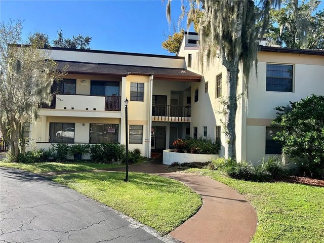 3447 E Fort King Street 214, OCALA