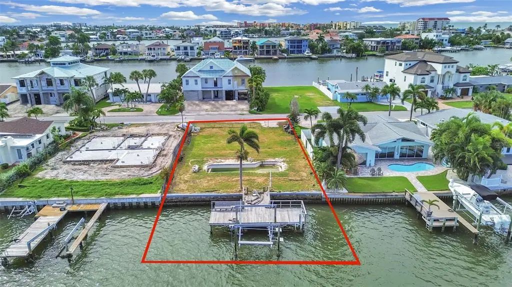 316 173rd Avenue E, NORTH REDINGTON BEACH