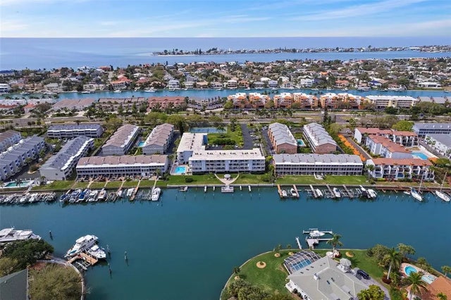 719 Pinellas Bayway S 311, TIERRA VERDE