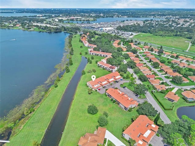 715 Magnolia Place, WINTER HAVEN