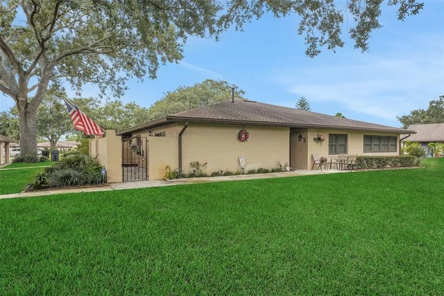 2243 Firestone Place, WINTER HAVEN