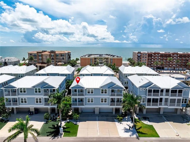 16312 1st Street E, REDINGTON BEACH