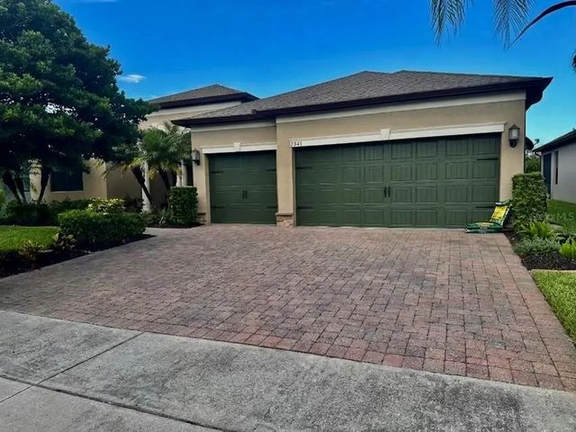 2841 Autumn Breeze Way, KISSIMMEE