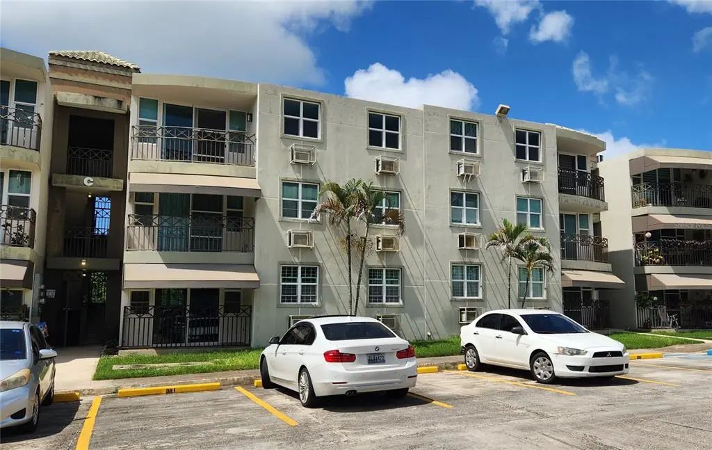 C-121 La Inmaculada Court Cond, VEGA ALTA