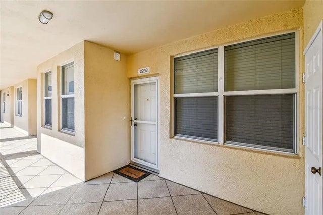 960 Starkey Road 2203, LARGO