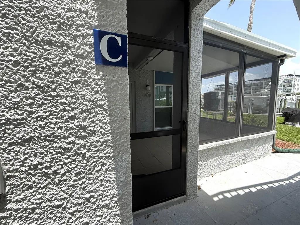 179 Medallion Blvd C, MADEIRA BEACH
