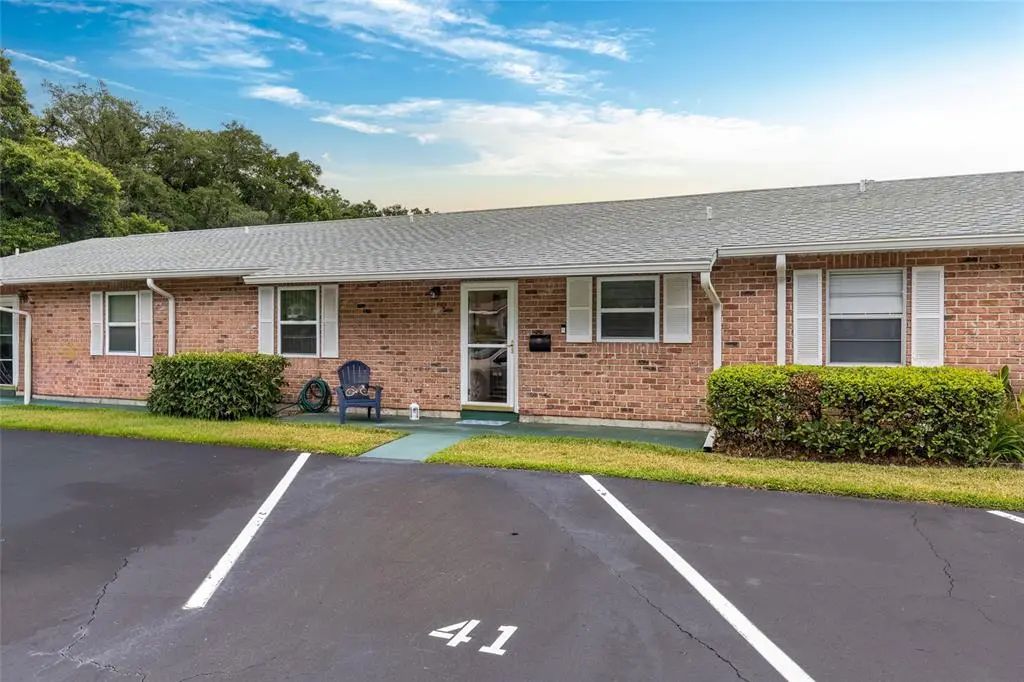 41 Fairway Court 41, DELAND