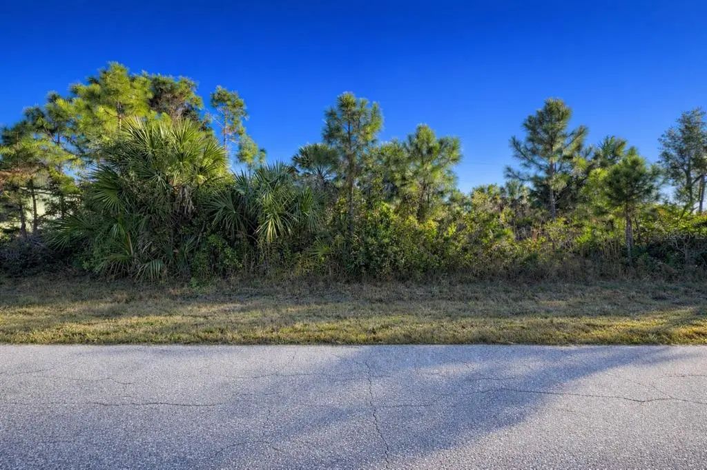 12121 Snow Bird Avenue, PORT CHARLOTTE