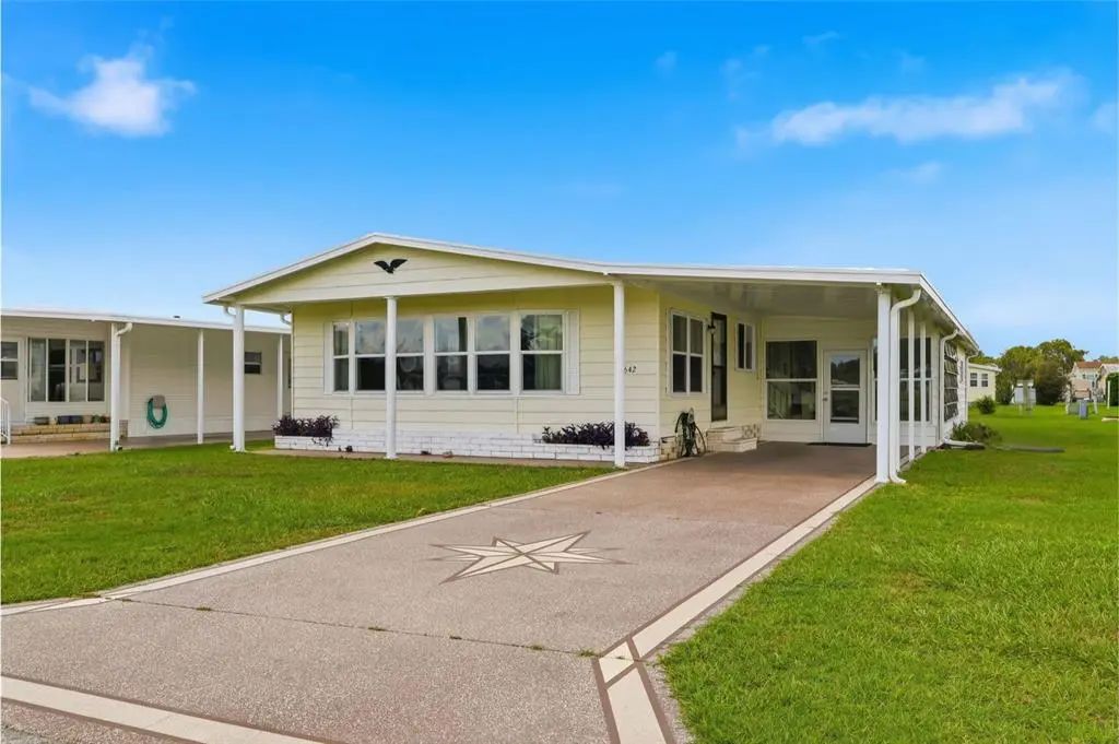 36642 Lakewood Drive, ZEPHYRHILLS