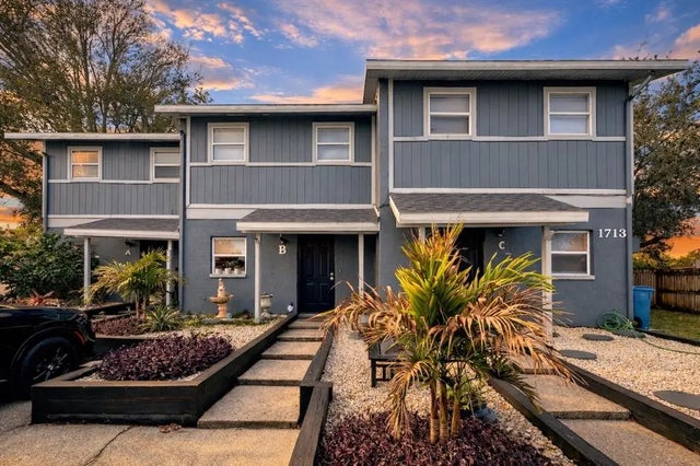 1713 Azalea Court A, OLDSMAR