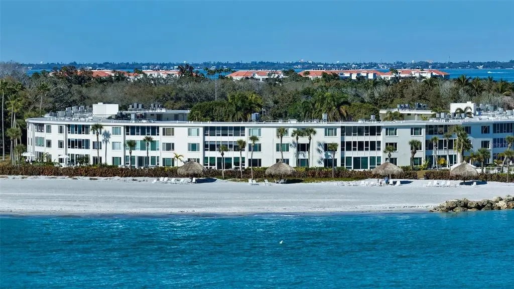 100 Sands Point Road 114, LONGBOAT KEY