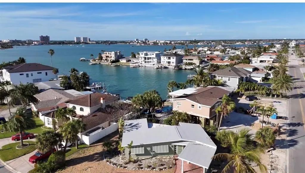 6407 1st Palm Point, ST PETE BEACH