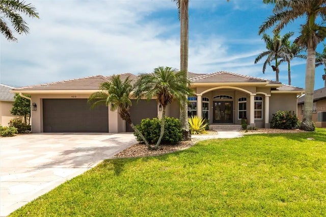 523 Saint Girons Court, PUNTA GORDA