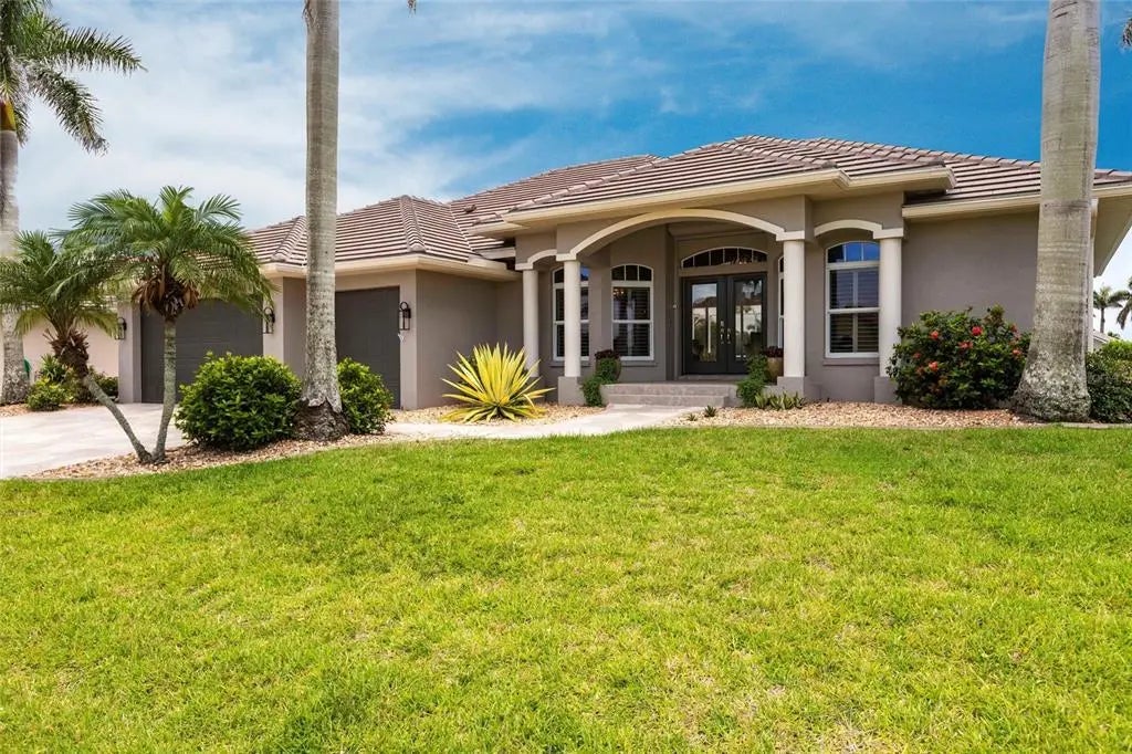 523 Saint Girons Court, PUNTA GORDA
