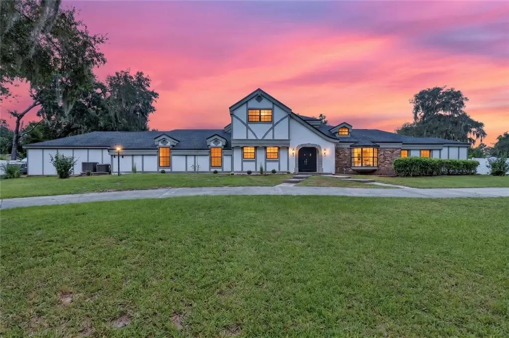 12603 Lake Hills Drive, RIVERVIEW