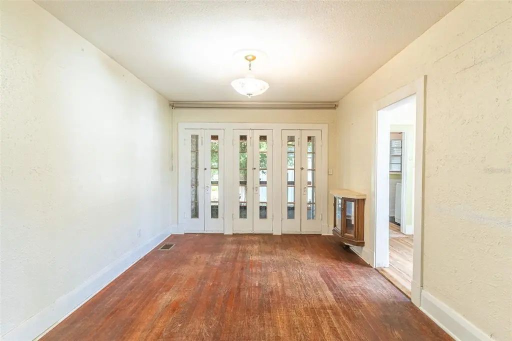 14 of 45 - 528 S 8th Street, LAKE WALES, FL