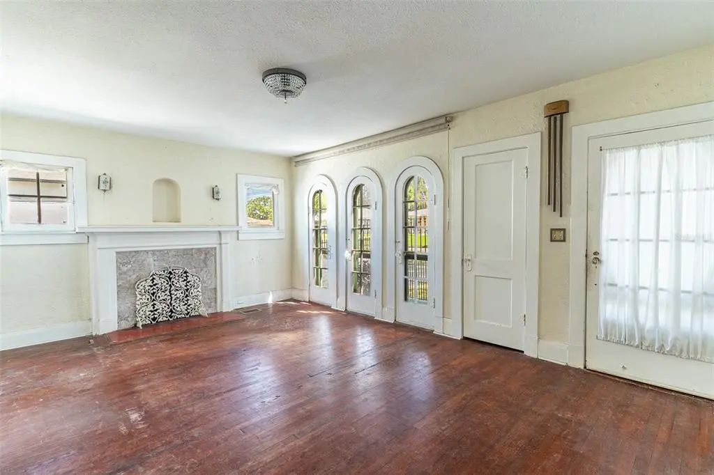 3 of 45 - 528 S 8th Street, LAKE WALES, FL