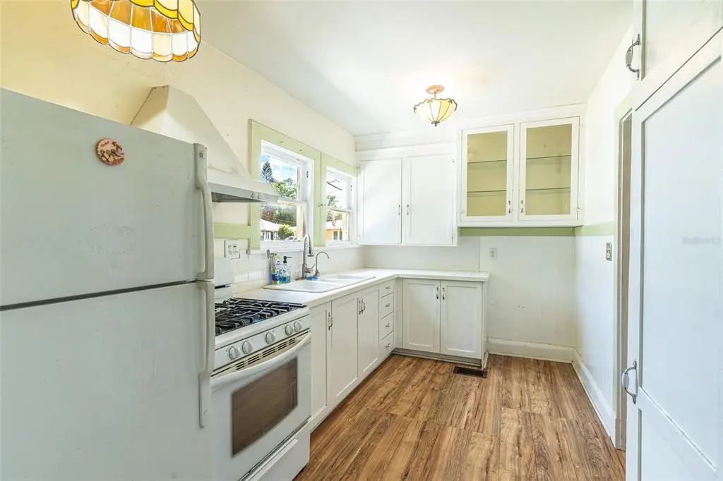 8 of 45 - 528 S 8th Street, LAKE WALES, FL