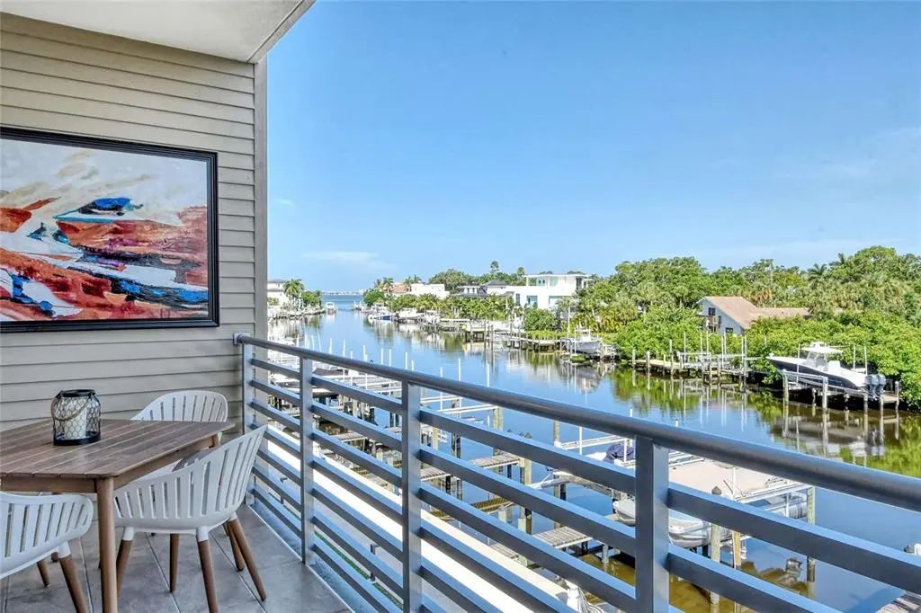 1709 N Tamiami Trail 317