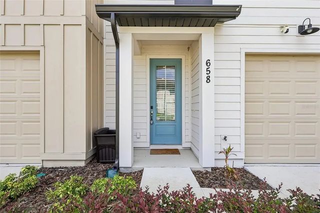 658 Longboat Drive, DAVENPORT