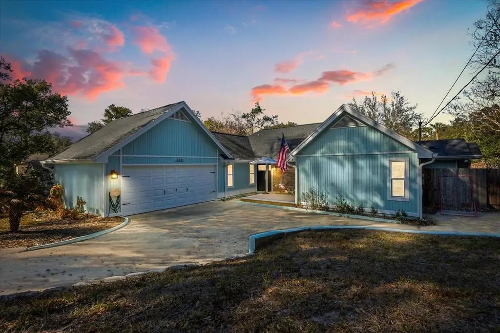 333 Forest Road, MOUNT DORA