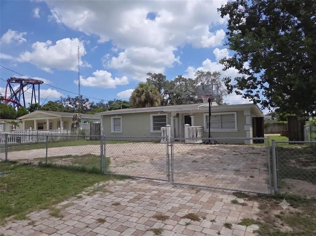 2903 E 97th Avenue, TAMPA