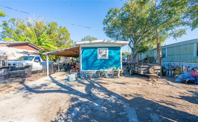 201 Maple Street, WINTER HAVEN