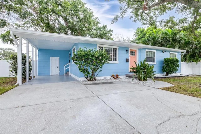 125 80th Avenue N, ST PETERSBURG