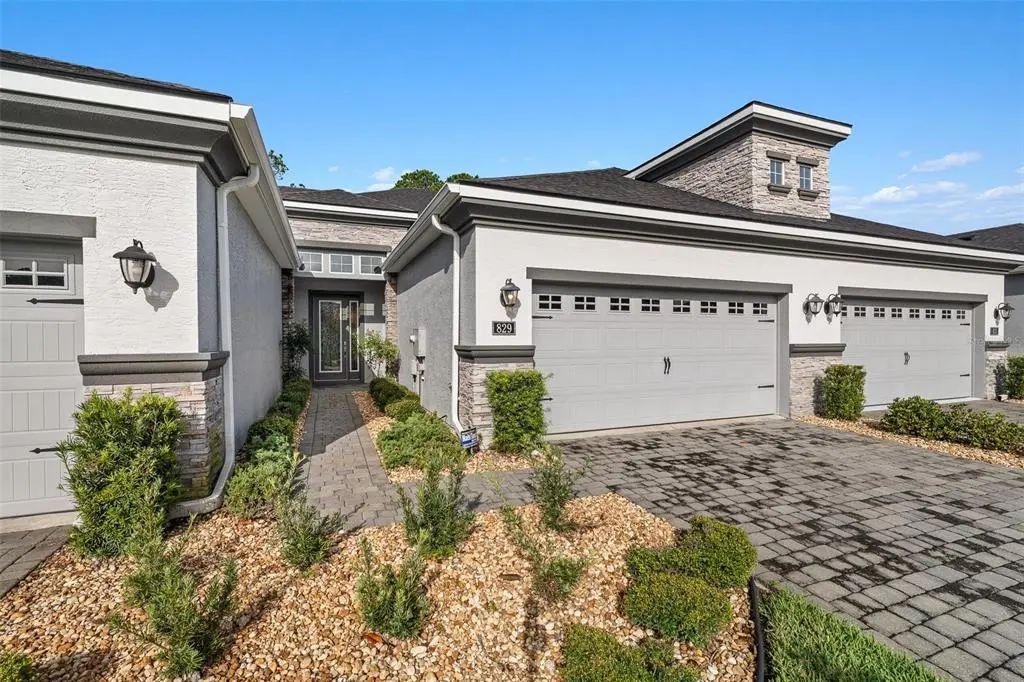 829 Pinewood Drive, ORMOND BEACH