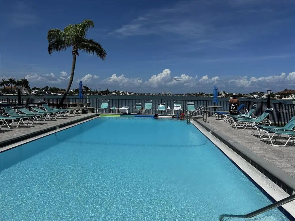 5555 Gulf Boulevard 310, ST. PETE BEACH