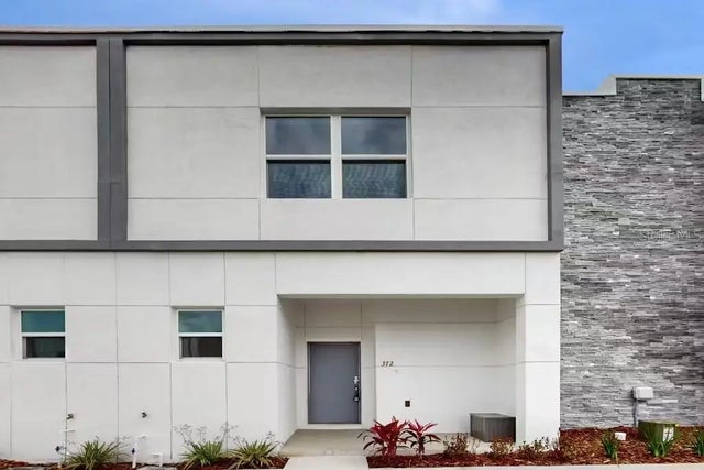 372 Famagusta Drive, DAVENPORT