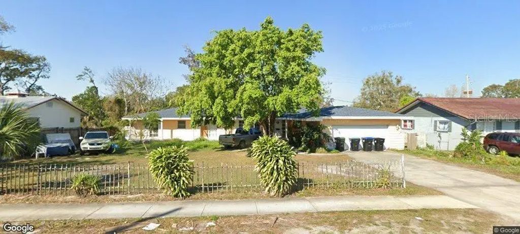 1216 N Powers Drive, ORLANDO