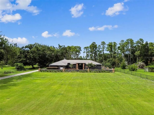 515 W Lutz Lake Fern Road, LUTZ