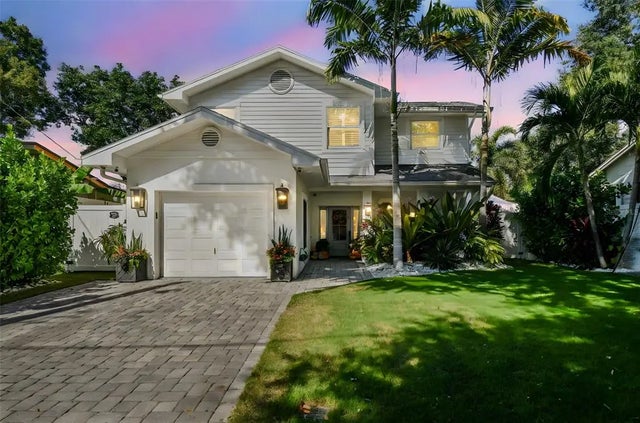 3203 W San Juan Street, TAMPA