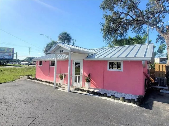 880 S Mccall Road, ENGLEWOOD