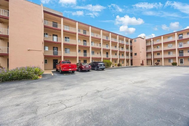 4155 Heron Way E-301, BRADENTON