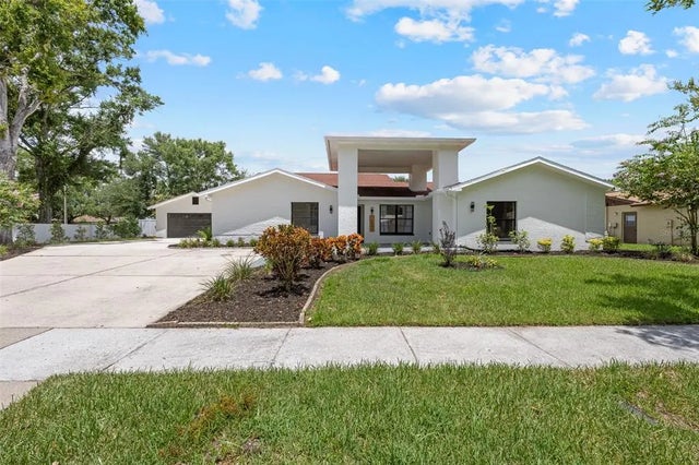 14043 Wolcott Drive, TAMPA