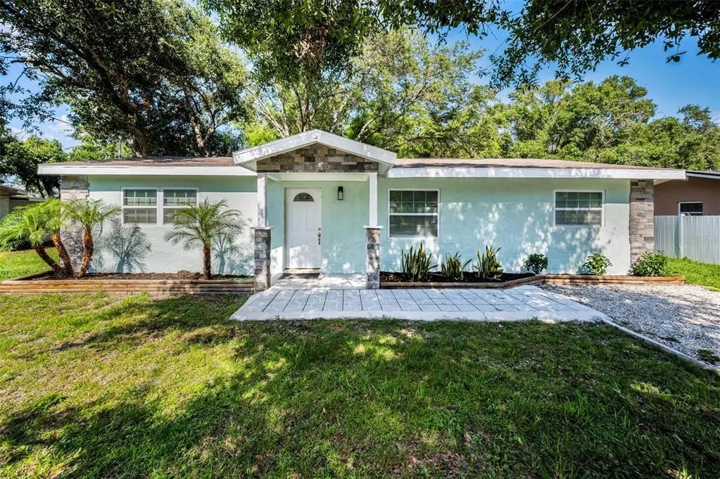 2121 Dodge Street, CLEARWATER