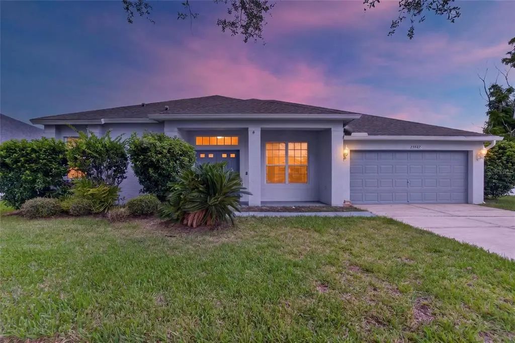 25927 Risen Star Drive, WESLEY CHAPEL