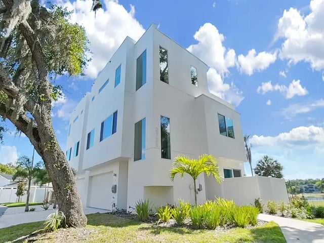 2728 N Ridgewood Avenue 1, TAMPA