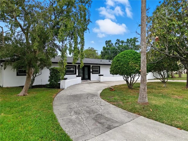 516 W Davis Boulevard, TAMPA