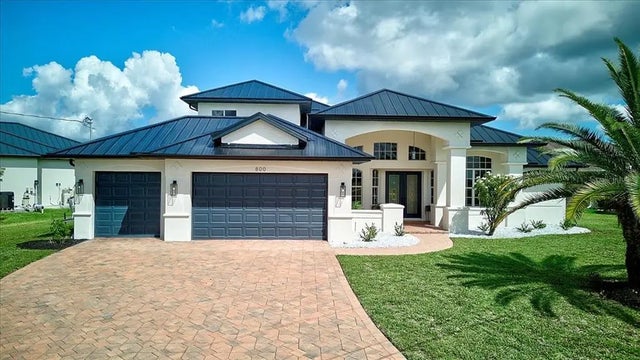 800 Nw 36th Avenue, CAPE CORAL