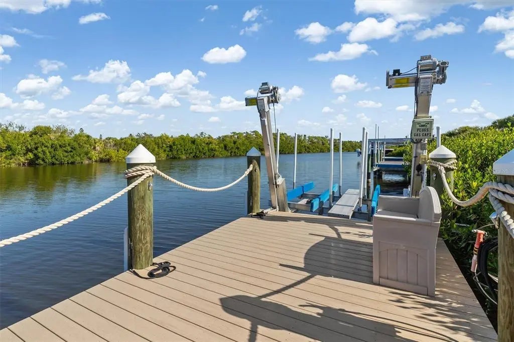 Photo of Listing #D6144830